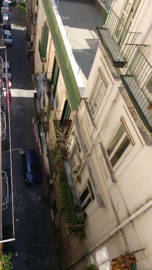 مبيت وإفطار نابولي A Casa Di Arturo المظهر الخارجي الصورة