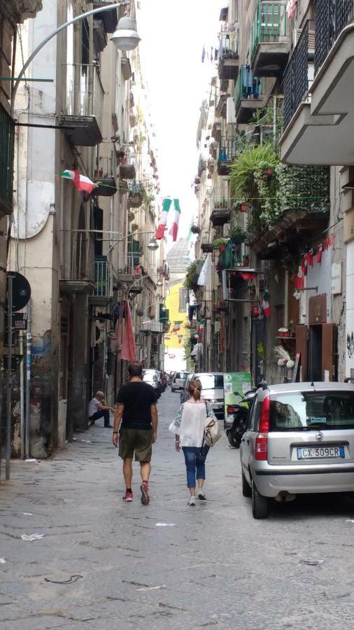 مبيت وإفطار نابولي A Casa Di Arturo المظهر الخارجي الصورة